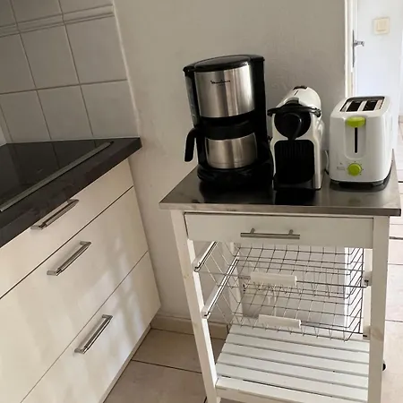Location T2 Cosy Dans Securisee Avec La Climatisation, Acces Piscine, Place De Parking Prive