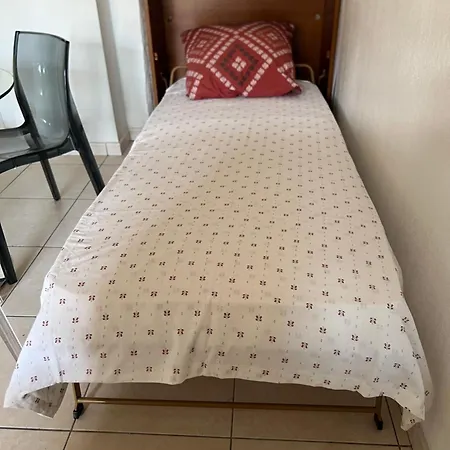 Location T2 Cosy Dans Securisee Avec La Climatisation, Acces Piscine, Place De Parking Prive Apartmán Sète