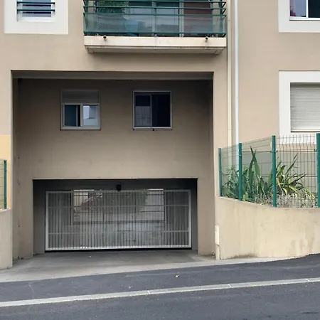 Location T2 Cosy Dans Securisee Avec La Climatisation, Acces Piscine, Place De Parking Prive Sète